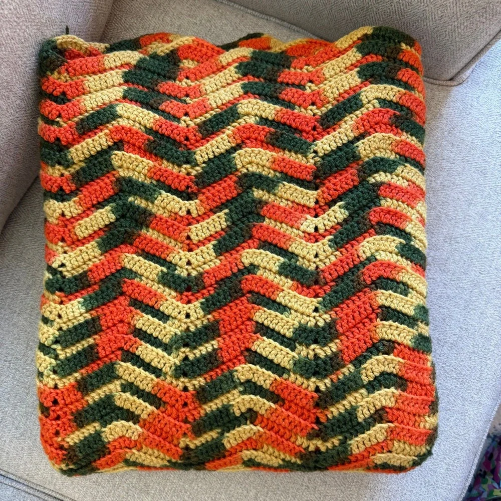 Handmade Crochet Afghan Throw Blanket Chevron‎ Ripple Green Orange Gold Vintage